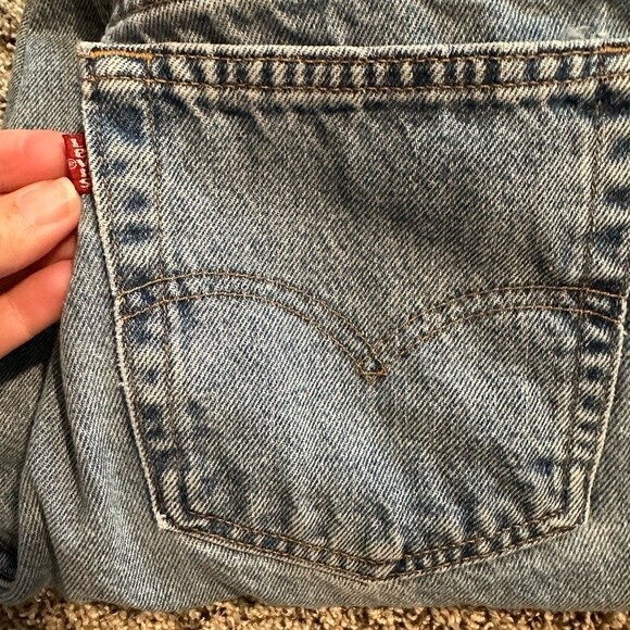 Vintage 1990’s Women’s 521 Levi’s Tapered Fit Jeans 12P 30x27 High Rise Mom Jean - Picture 3 of 9